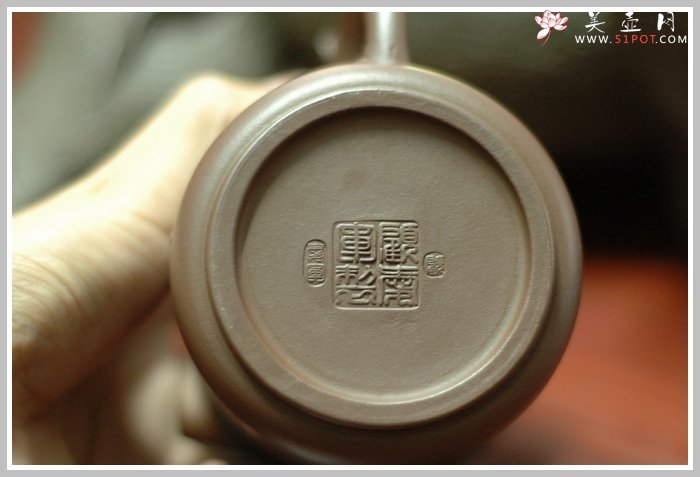 紫砂壶图片：梅花杯 高档盖杯 - 宜兴紫砂壶网