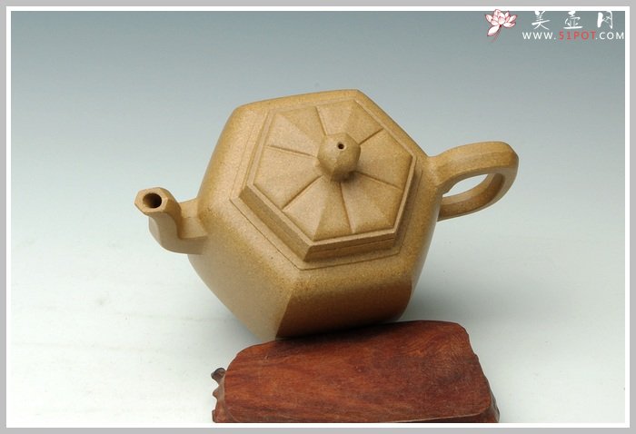 紫砂壶图片：段泥高登 - 宜兴紫砂壶网
