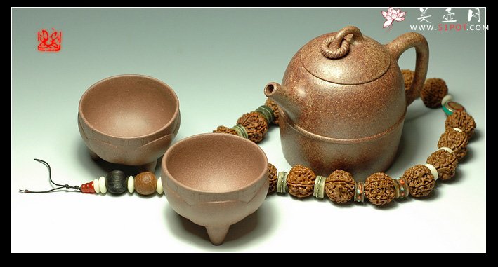 紫砂壶图片：串顶 秦钟 - 宜兴紫砂壶网
