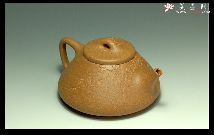 紫砂壶图片：傲骨.寒梅 - 宜兴紫砂壶网