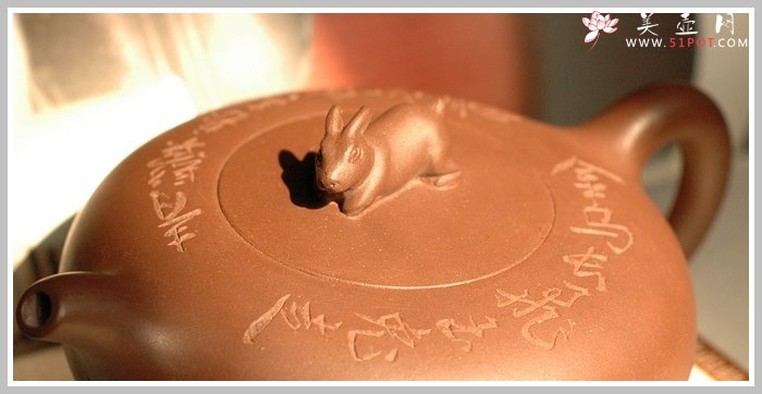 紫砂壶图片：旺兔吉祥壶 - 宜兴紫砂壶网