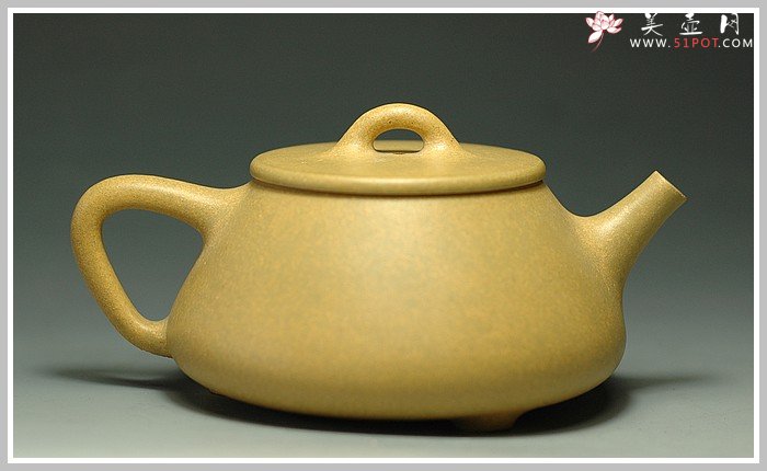 紫砂壶图片：平盖段泥石瓢 - 宜兴紫砂壶网