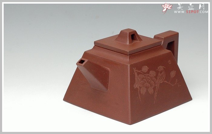 紫砂壶图片：全手压盖四方-雅致小方 - 宜兴紫砂壶网