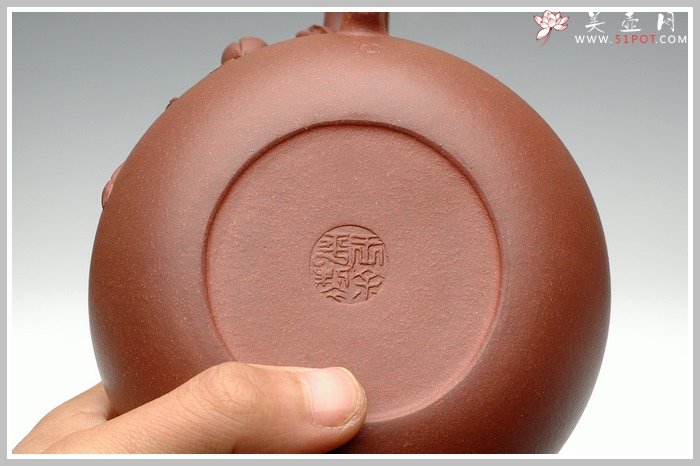 紫砂壶图片：大品寿桃 - 宜兴紫砂壶网