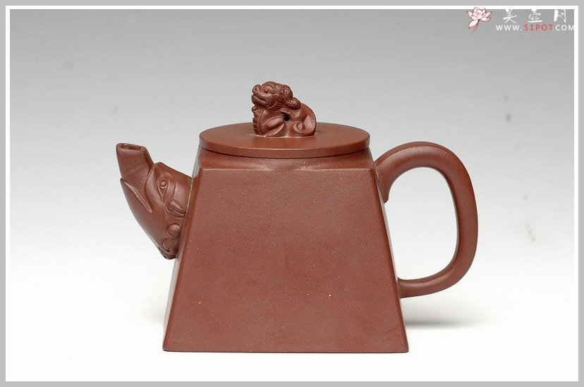 紫砂壶图片：全手之四方龙狮 - 宜兴紫砂壶网