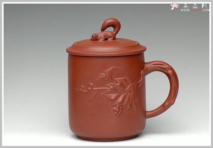 紫砂壶图片：松鼠葡萄杯 - 宜兴紫砂壶网