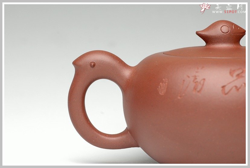 紫砂壶图片：厉上清刻 飞 - 宜兴紫砂壶网