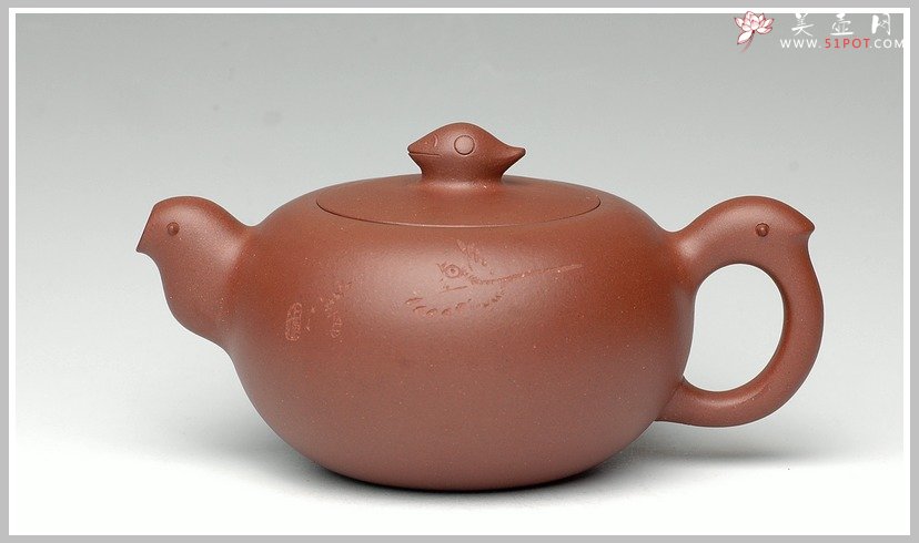 紫砂壶图片：厉上清刻 飞 - 宜兴紫砂壶网