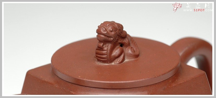 紫砂壶图片：全手之四方龙狮 - 宜兴紫砂壶网