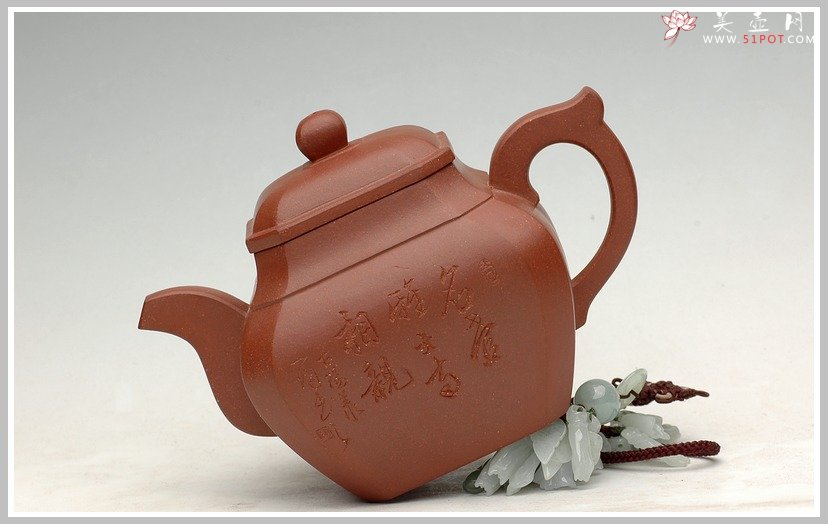 紫砂壶图片：四方抽角 - 宜兴紫砂壶网