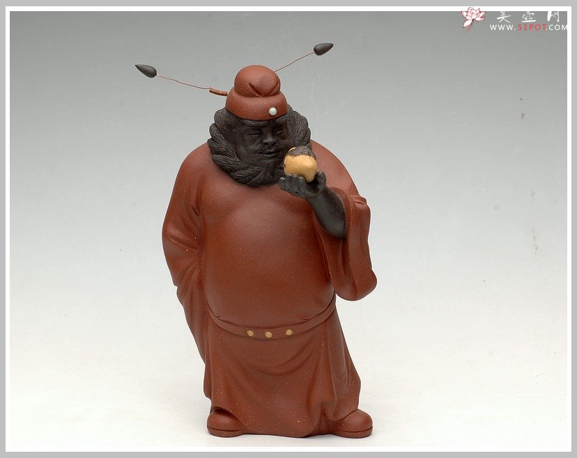 紫砂壶图片：钟馗引福 - 宜兴紫砂壶网