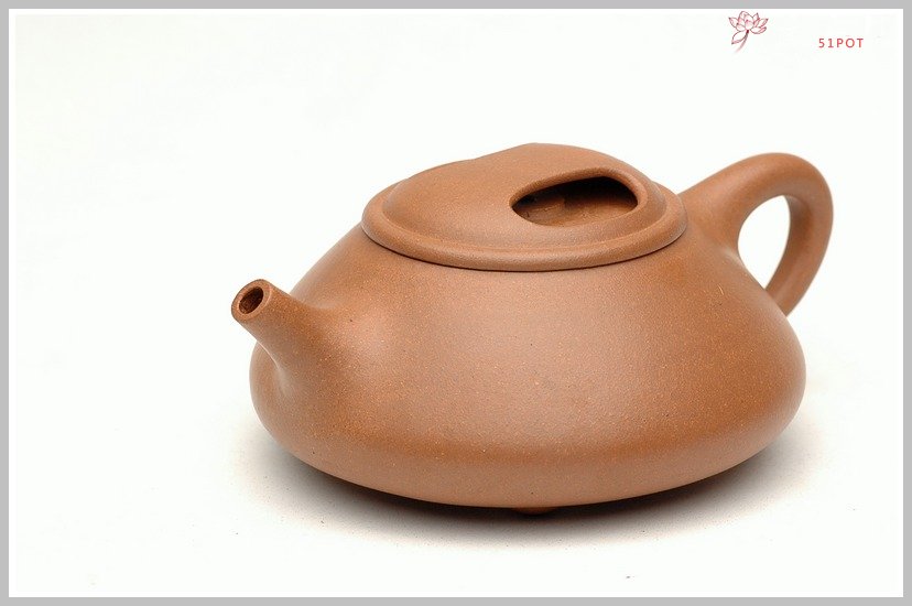 紫砂壶图片：全手牛盖石瓢 - 宜兴紫砂壶网