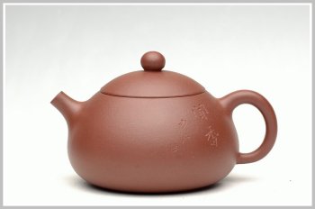 紫砂壶图片：西施 张听刚老师刻绘 闻香识美人 - 宜兴紫砂壶网