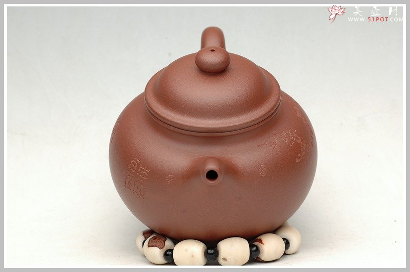 紫砂壶图片：丰硕的莲子 - 宜兴紫砂壶网