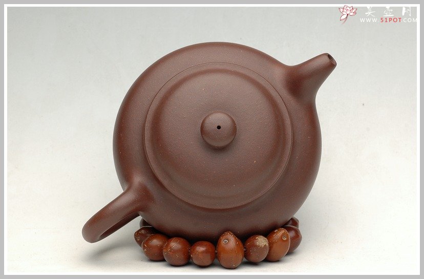 紫砂壶图片：全手一捺底刹瓦成型之仿古 - 宜兴紫砂壶网