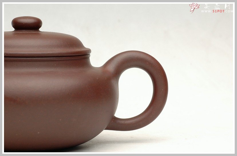 紫砂壶图片：全手一捺底刹瓦成型之仿古 - 宜兴紫砂壶网