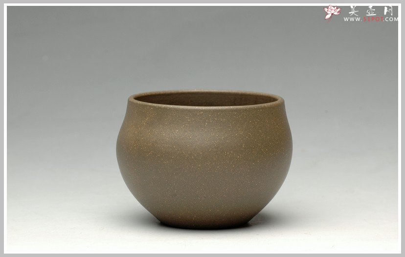 紫砂壶图片：全手刹凹成型 一厂老青段 只一个 - 宜兴紫砂壶网