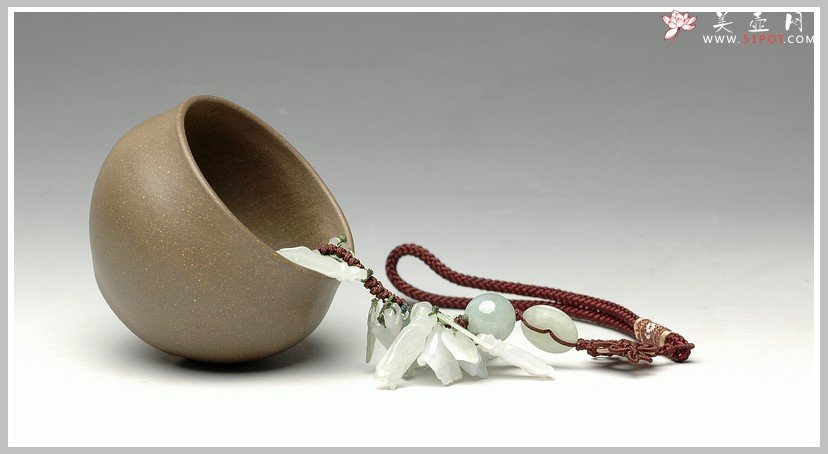 紫砂壶图片：全手刹凹成型 一厂老青段 只一个 - 宜兴紫砂壶网