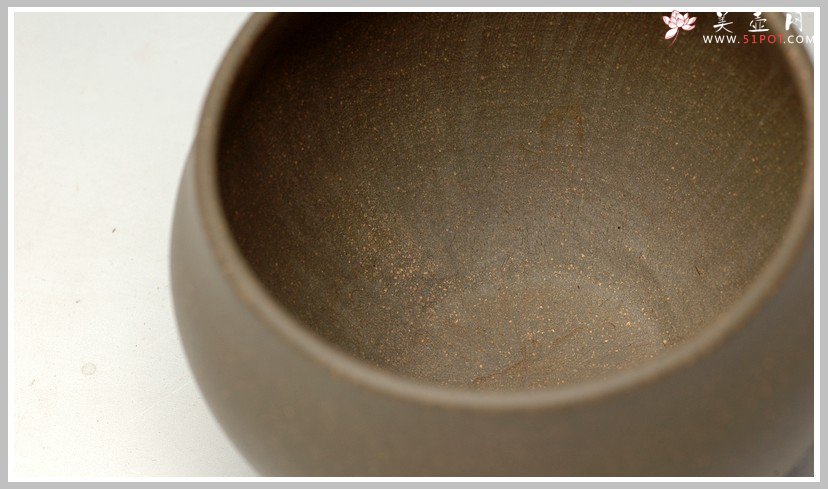 紫砂壶图片：全手刹凹成型 一厂老青段 只一个 - 宜兴紫砂壶网