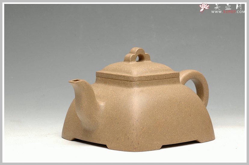 紫砂壶图片：老段 全手精工孤菱 - 宜兴紫砂壶网