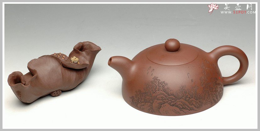 紫砂壶图片：李彦雄老师刻绘山水精品 紫泥半月 - 宜兴紫砂壶网