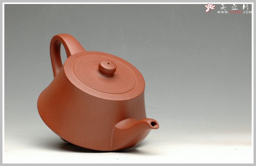 紫砂壶图片：线条之优美 础韵 - 宜兴紫砂壶网