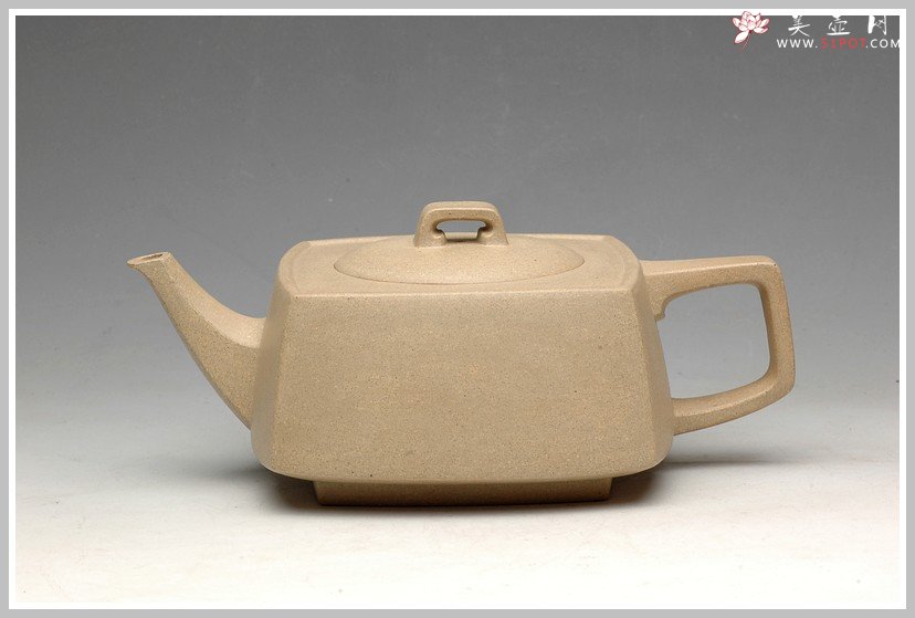 紫砂壶图片：优质本绿 全手精品砂四方 - 宜兴紫砂壶网