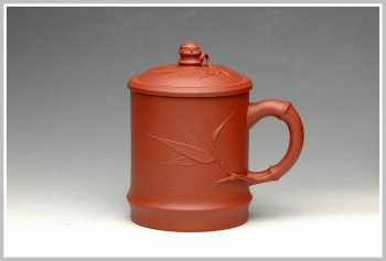 紫砂壶图片：圆竹杯 竹叶贴的自然 - 宜兴紫砂壶网