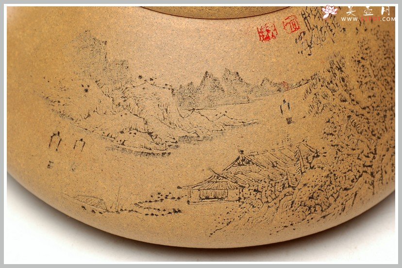 紫砂壶图片：强强联合 李彦雄通景山水 全手子冶石瓢 - 宜兴紫砂壶网