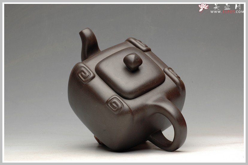 紫砂壶图片：合璧如意  2006年被中南海紫光阁收藏 - 宜兴紫砂壶网