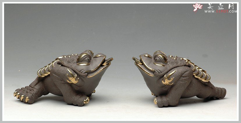 紫砂壶图片：描金 小金蟾 精致可人 - 宜兴紫砂壶网