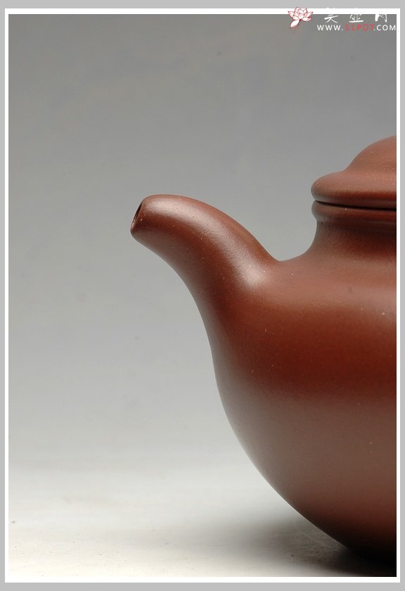 紫砂壶图片：江友明经典作品 友明三式之大亨仿古 欣赏 - 宜兴紫砂壶网