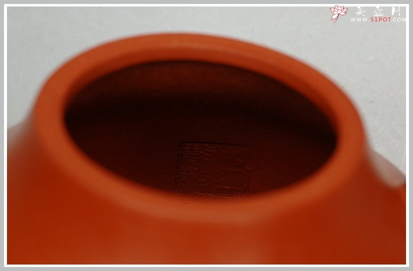 紫砂壶图片：俊秀高雅 摹古取趣  全手思亭 - 宜兴紫砂壶网