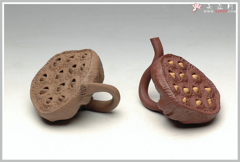 紫砂壶图片：手工制作的莲蓬茶宠 - 宜兴紫砂壶网