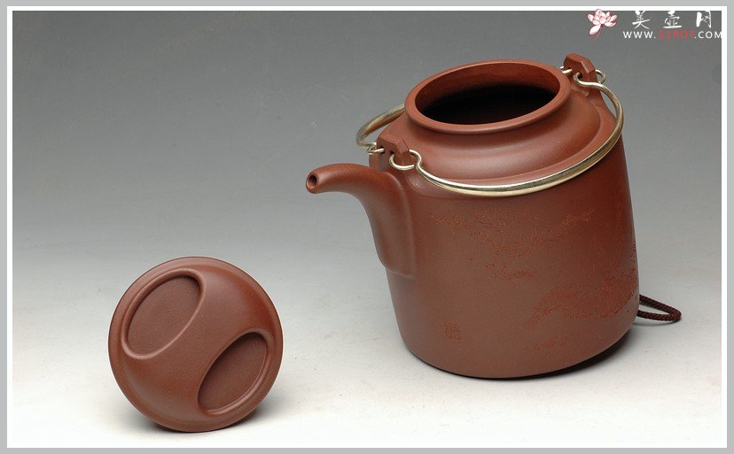 紫砂壶图片：饱满匀称 全手演绎洋桶 - 宜兴紫砂壶网