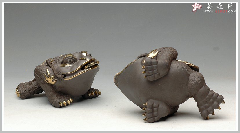 紫砂壶图片：描金 小金蟾 精致可人 - 宜兴紫砂壶网