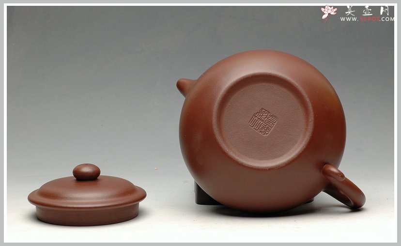 紫砂壶图片：江友明经典作品 友明三式之大亨仿古 欣赏 - 宜兴紫砂壶网