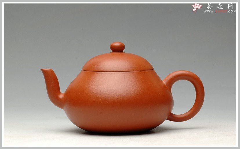 紫砂壶图片：古拙之味  全手朱泥梨形  手中无梨式，难以言茗事 - 宜兴紫砂壶网
