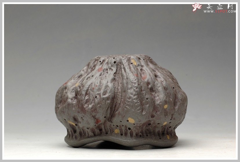 紫砂壶图片：古俊高雅  莲蓬香炉 小水洗 稀少青灰泥 - 宜兴紫砂壶网