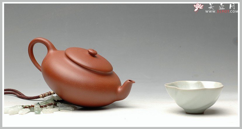 紫砂壶图片：清秀 雅致 婉约之全手一捺底清缘 实力尹君峰 - 宜兴紫砂壶网