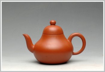 紫砂壶图片：俊秀高雅 摹古取趣  全手思亭 - 宜兴紫砂壶网