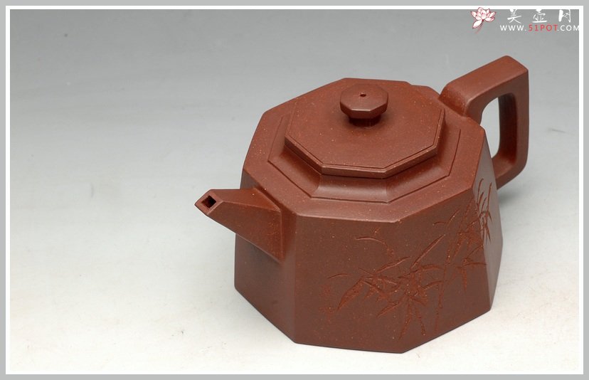 紫砂壶图片：李昌鸿老师装饰  全手小聚福八方 端庄周正 - 宜兴紫砂壶网