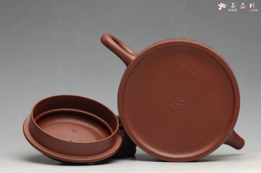 紫砂壶图片：敏而好学 做工精细 全手德中 - 宜兴紫砂壶网