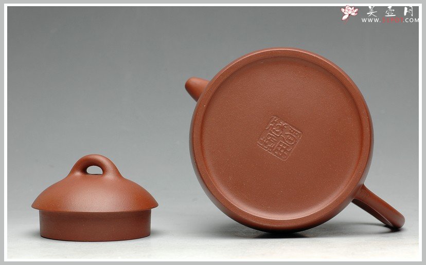 紫砂壶图片：刻绘漂亮 实用佳品 优质清水泥 顾式秦权 - 宜兴紫砂壶网