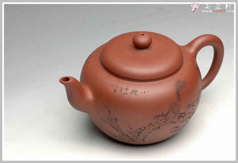 紫砂壶图片：栩栩如生 松鼠之趣 气韵灵动 福缘 - 宜兴紫砂壶网