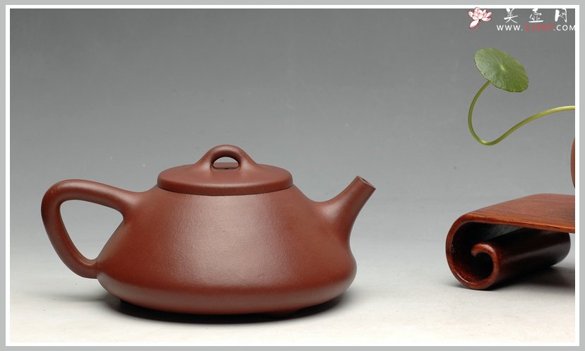紫砂壶图片：好底料 骨肉均挺 实力艺人 全手子冶石瓢 - 宜兴紫砂壶网