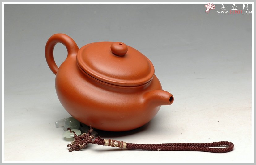 紫砂壶图片：秋收美壶 实用佳品 杀铁利器 赵庄朱泥 全手小仿古 - 宜兴紫砂壶网