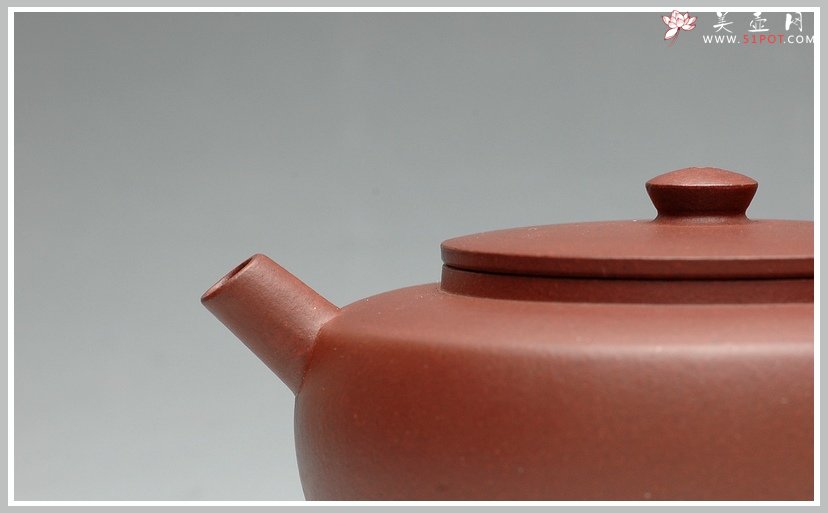 紫砂壶图片：王强爱徒 全手单片折肩 浑厚儒雅 炮管直流 汤婆 - 宜兴紫砂壶网