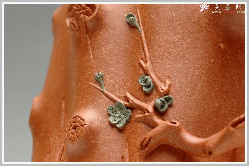 紫砂壶图片：全手梅花单杯  青梅绽放 降坡泥展现 - 宜兴紫砂壶网