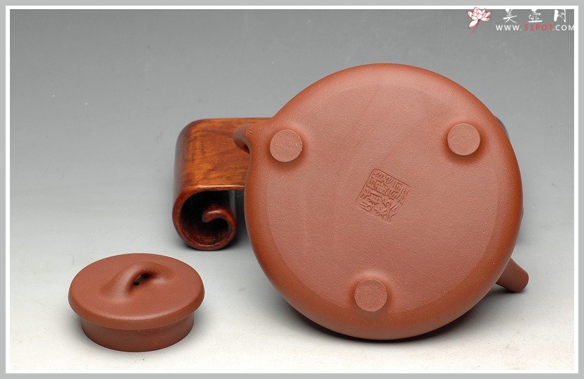 紫砂壶图片：国助和石摹范曾童趣画  顾云峰全手子冶石瓢 - 宜兴紫砂壶网